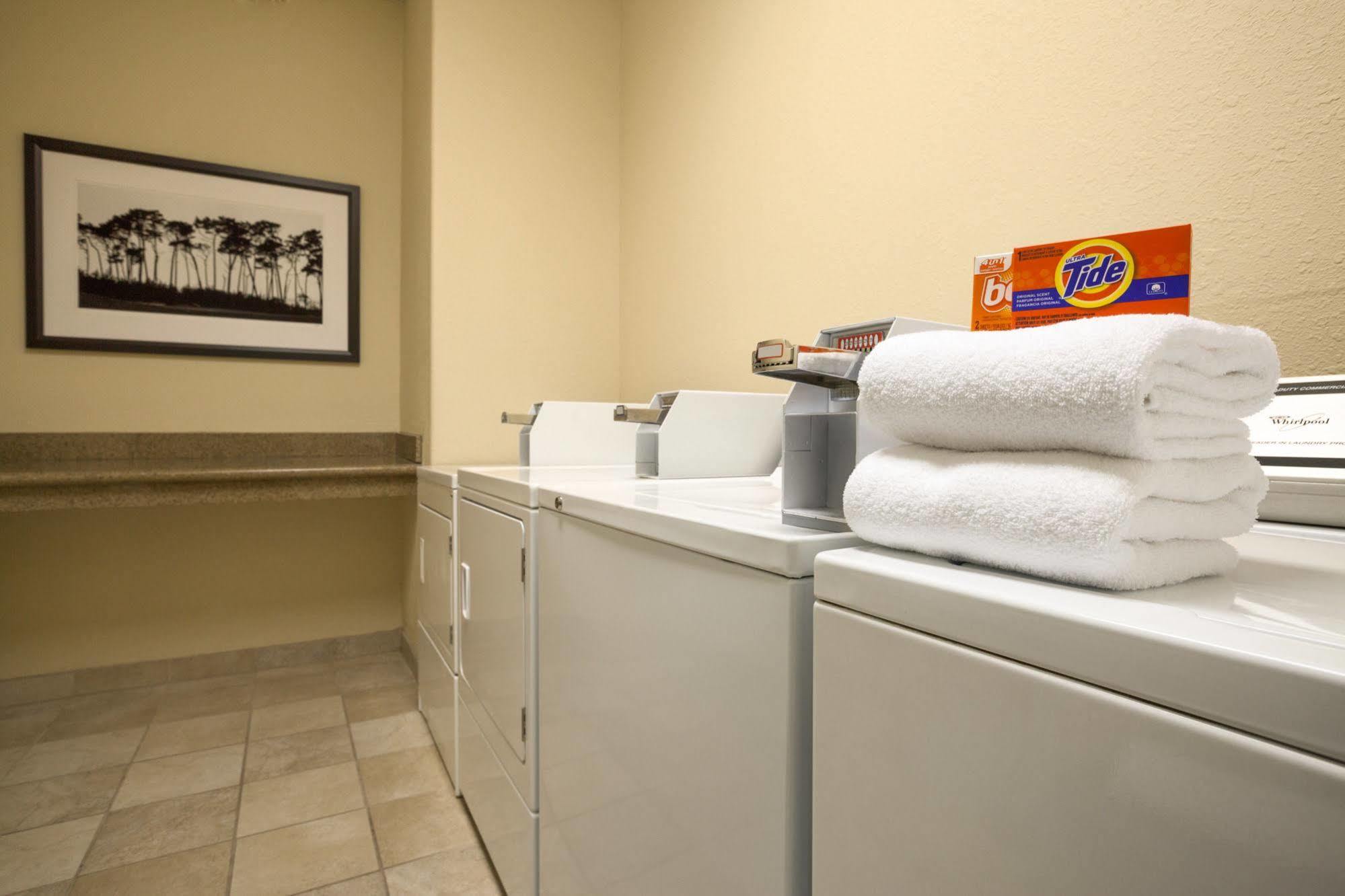 Country & By Radisson, Mcdonough, Ga 3* McDonough